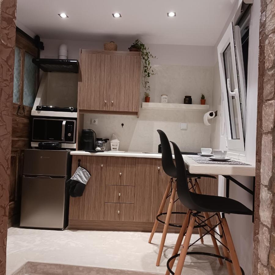 Boutique Eptalofos 15Min From Airport And Sea Apartment Kouvaras Luaran gambar